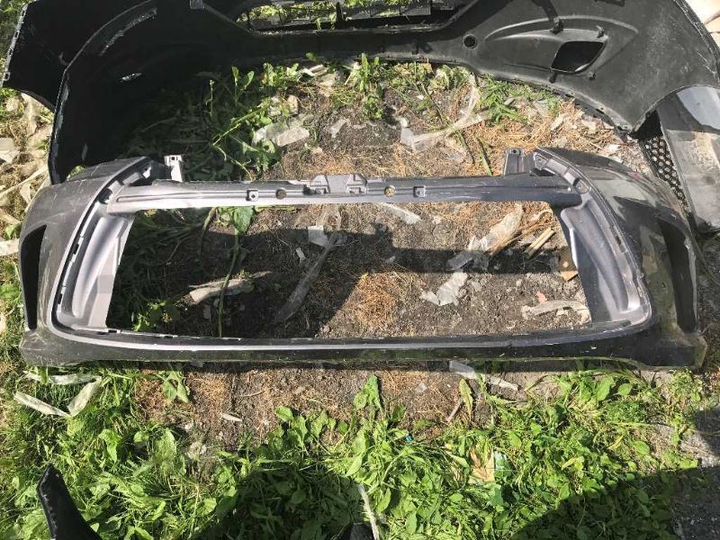 Front bumper cover used genuine OEM Toyota Camry 2015-2017