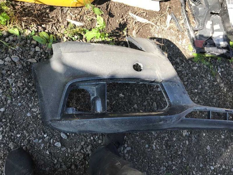 Defensa (parachoques) delantera usada original (OEM) Audi A4 2009-2012