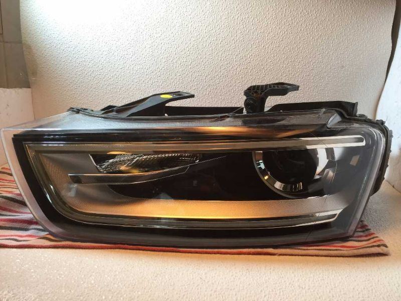 Faro usado original (OEM) Audi Q3 2015