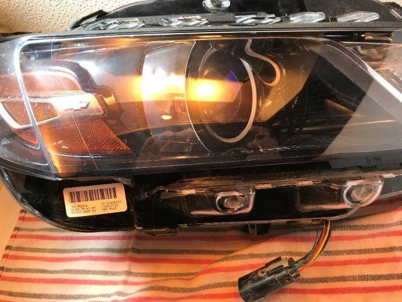 Faro usado original (OEM) Chevrolet Impala 2014