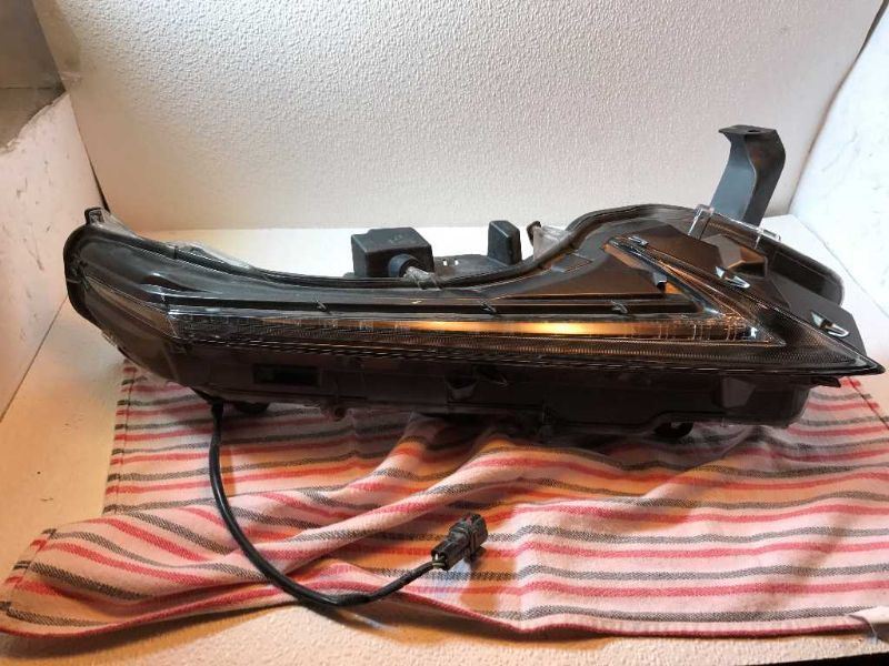 Right driving lamp used genuine OEM Lexus NX300H 2015-2021
