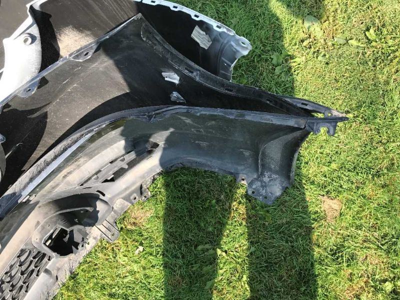 Defensa (parachoques) delantera usada original (OEM) Toyota Matrix 2003-2004