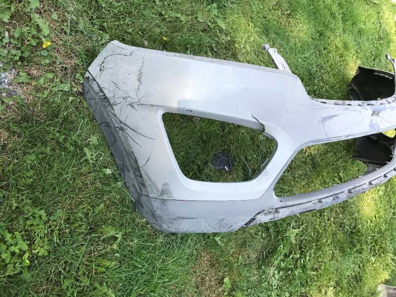 Front bumper cover upper used genuine OEM KIA Sorento 2016-2018