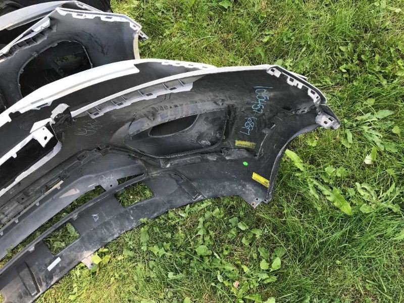 Front bumper cover upper used genuine OEM KIA Sorento 2016-2018