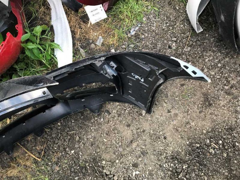 Defensa (parachoques) delantera usada original (OEM) BMW Z4 2011-2016