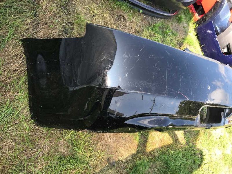 Defensa (parachoques) trasera usada original (OEM) Infiniti G37 2012-2013