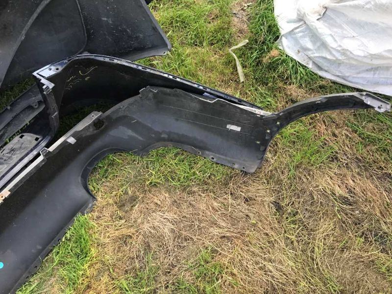 Defensa (parachoques) trasera usada original (OEM) Hyundai Veracruz 2007-2012