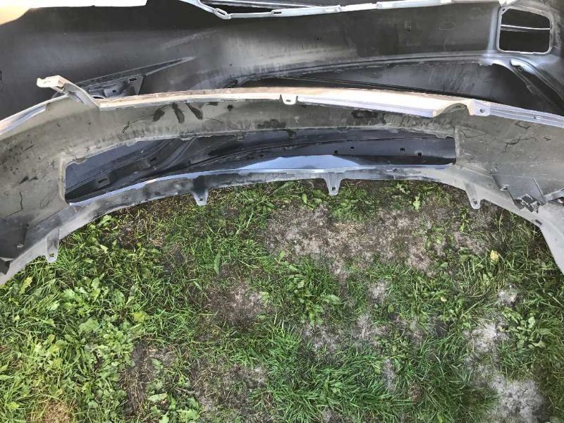 Defensa (parachoques) delantera usada original (OEM) Toyota Camry 2012-2014