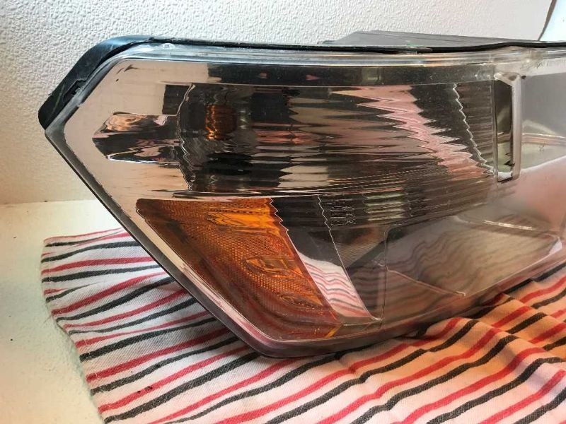 Faro usado original (OEM) Dodge Dodge 1500 Pickup 2009-2012
