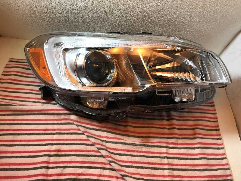 Right headlamp assembly composite used genuine OEM Subaru WRX 2015-2021