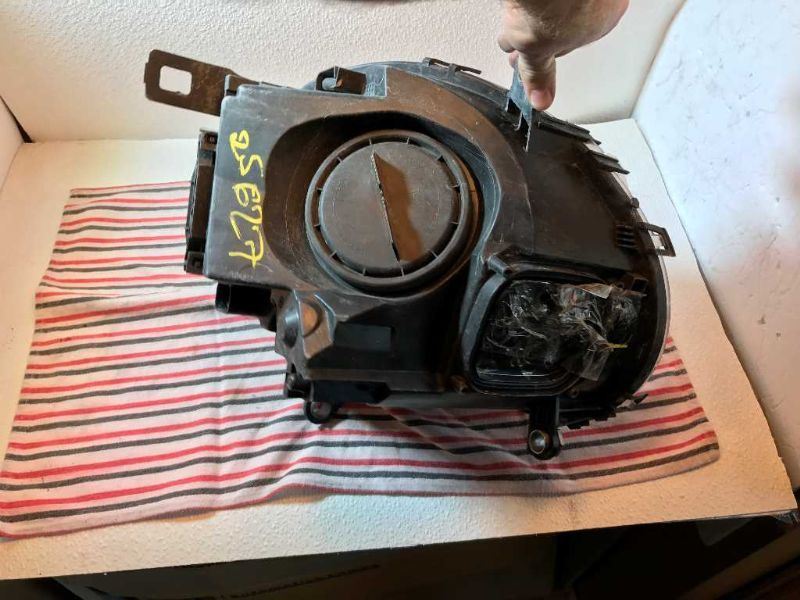 Right headlamp assembly composite used genuine OEM Mini Cooper 2007-2015