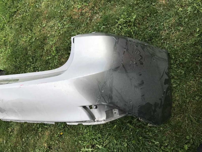 Defensa (parachoques) trasera usada original (OEM) Lexus IS350 2014-2016