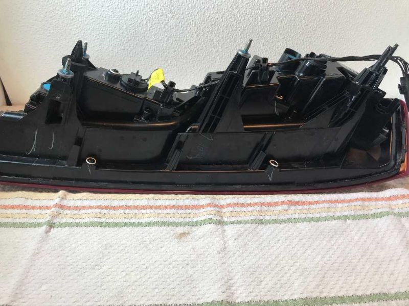 Tail Lamp used genuine OEM Chevrolet Camaro 2016-2018