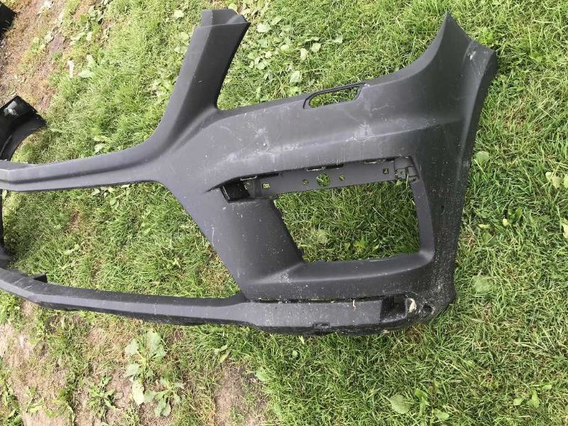 Front bumper cover used genuine OEM Mercedes-Benz Mercedes GL-Class 2013-2016