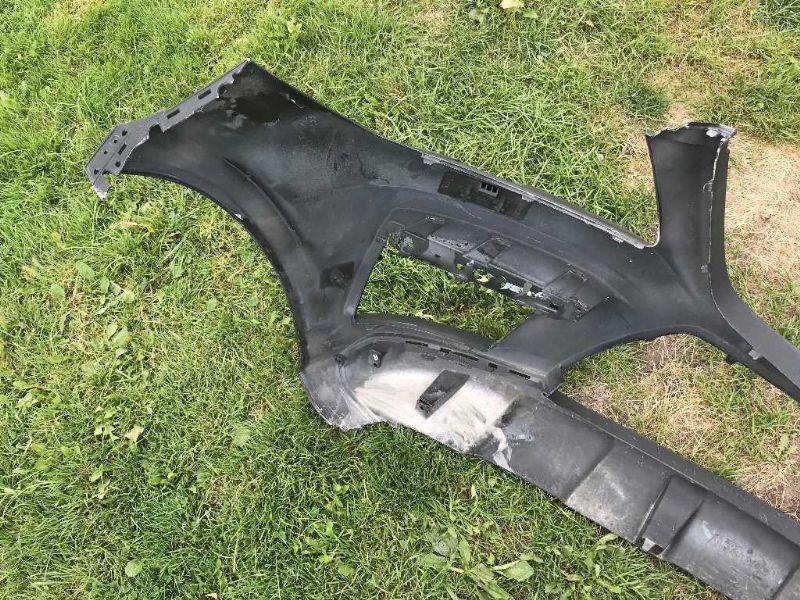 Front bumper cover used genuine OEM Mercedes-Benz Mercedes GL-Class 2013-2016