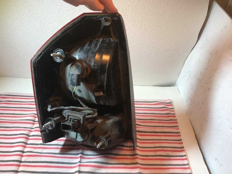 Calavera (luz trasera) usada original (OEM) Chrysler 300 2005-2007