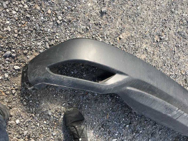 Defensa (parachoques) trasera usada original (OEM) Honda HR-V 2016-2018