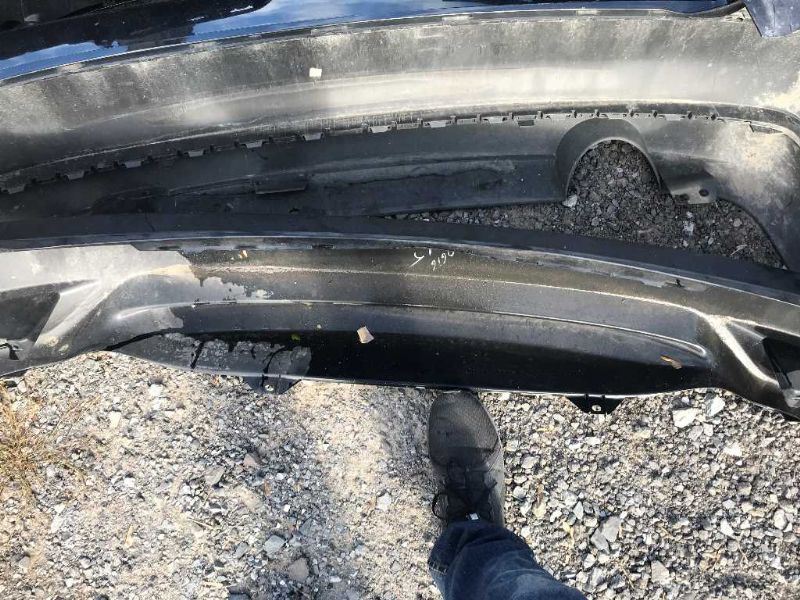 Defensa (parachoques) trasera usada original (OEM) Honda HR-V 2016-2018