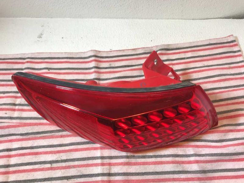 Calavera (luz trasera) usada original (OEM) Infiniti Infiniti FX Series 2003-2008
