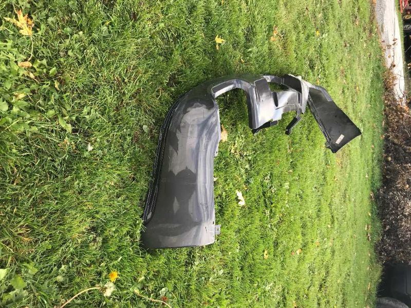 Faldón de defensa trasero usado original (OEM) Jeep Grand Cherokee 2011-2021