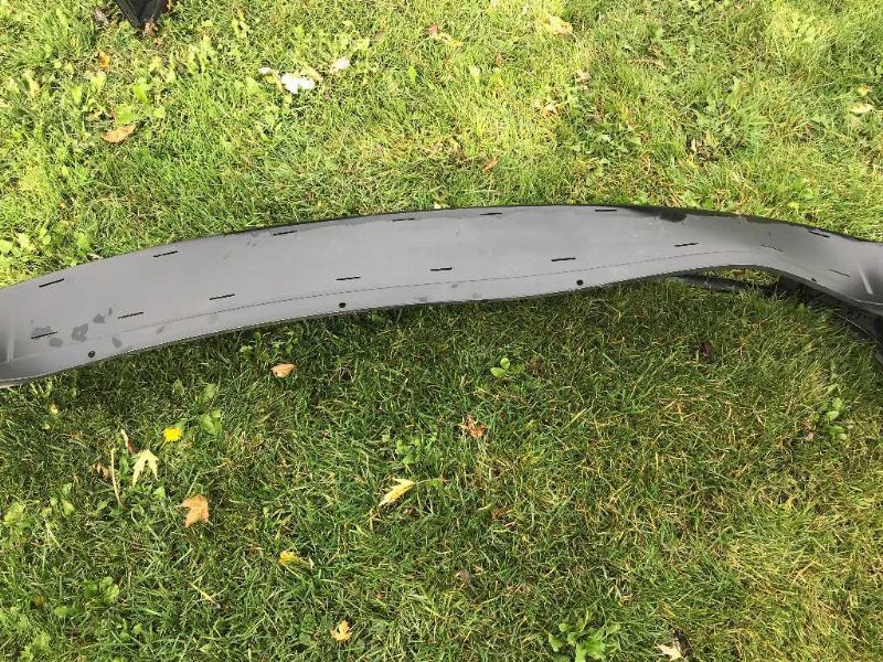 Rear bumper assembly upper used genuine OEM Saturn VUE 2006-2007