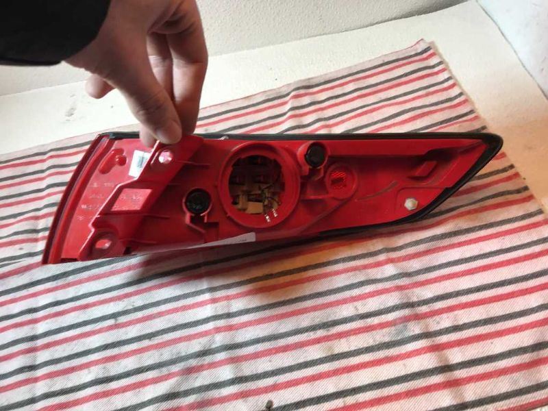 Calavera (luz trasera) usada original (OEM) Infiniti Infiniti FX Series 2003-2008