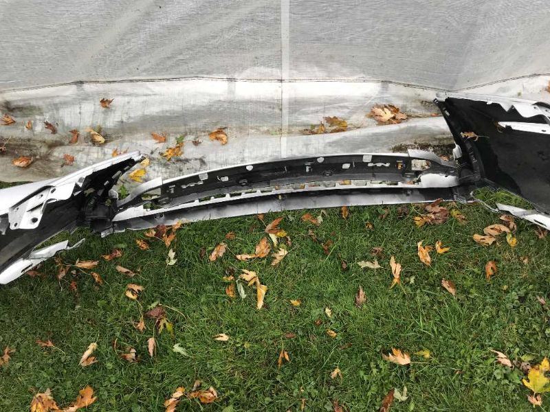 Defensa (parachoques) delantera usada original (OEM) Lexus RX350 2016-2019
