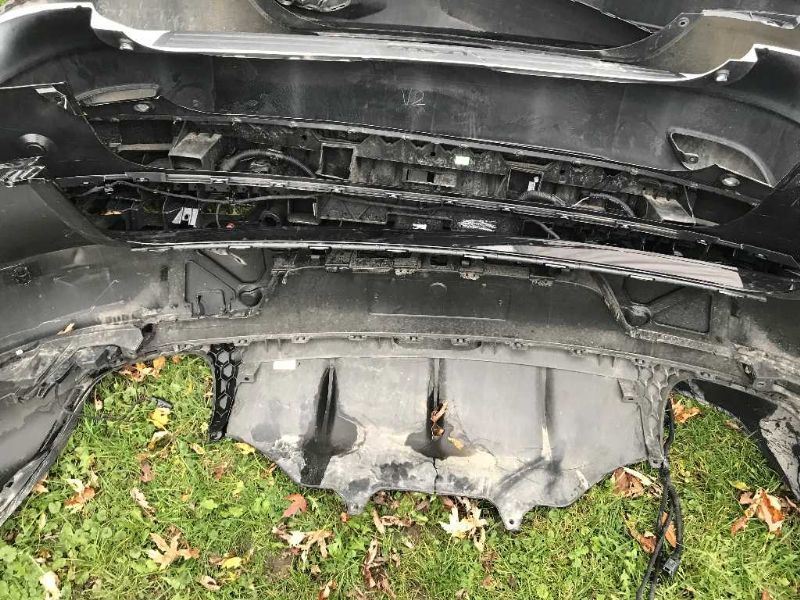Rear Bumper Cover used genuine OEM Porsche Macan 2015-2018