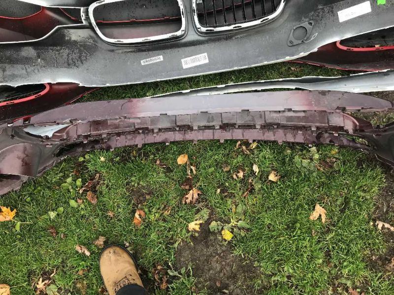 Defensa (parachoques) delantera usada original (OEM) Mini Cooper Clubman 2016-2024