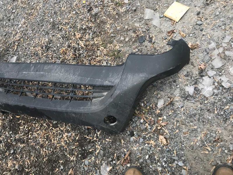 Defensa (parachoques) delantera usada original (OEM) Toyota RAV4 2013-2015