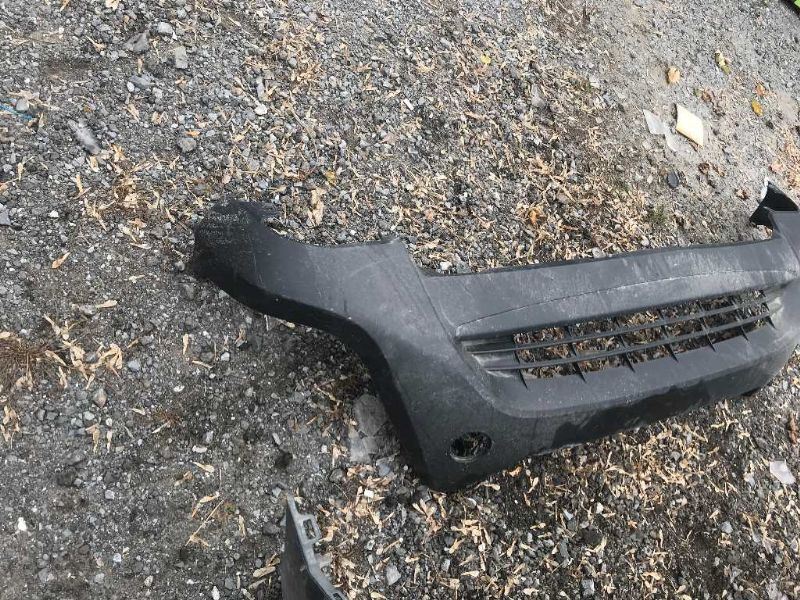 Defensa (parachoques) delantera usada original (OEM) Toyota RAV4 2013-2015