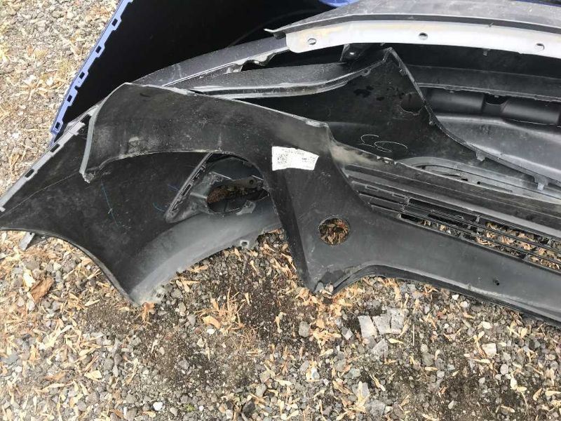 Defensa (parachoques) delantera usada original (OEM) Toyota RAV4 2013-2015