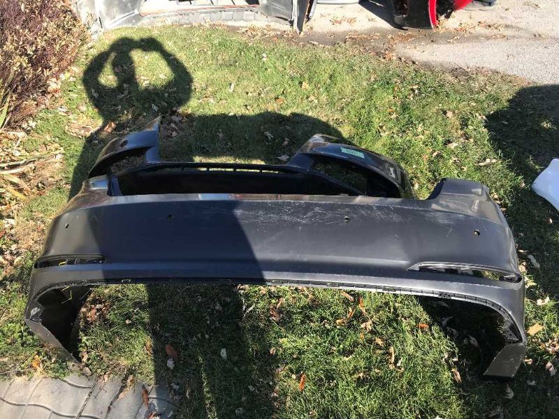 Defensa (parachoques) trasera usada original (OEM) Hyundai Sonata 2015-2017