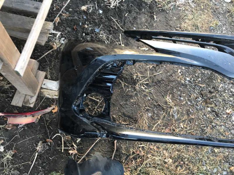 Front bumper cover used genuine OEM Toyota Camry 2018-2020
