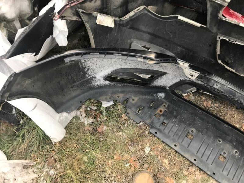 Defensa (parachoques) delantera usada original (OEM) Acura TSX 2011-2014