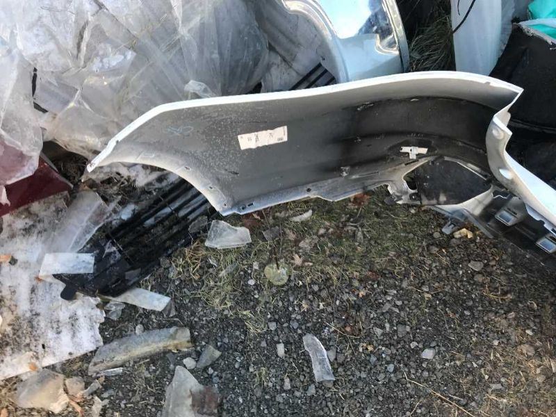 Rear bumper cover upper used genuine OEM Toyota Highlander 2014-2016