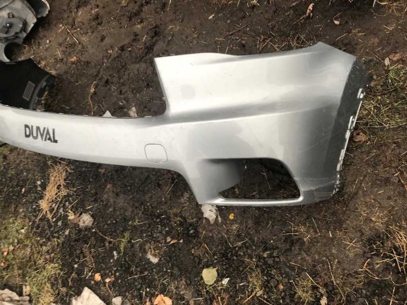 Defensa (parachoques) delantera usada original (OEM) Toyota Highlander 2014-2016