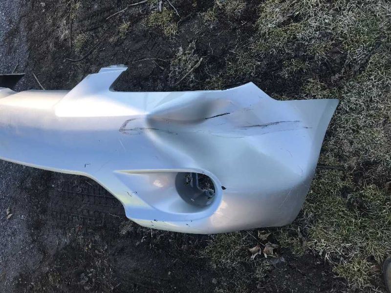 Front bumper cover used genuine OEM Toyota Matrix 2005-2008