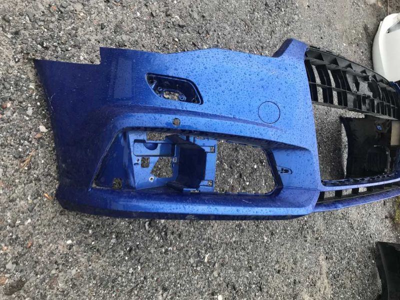 Defensa (parachoques) delantera usada original (OEM) Audi A6 2016