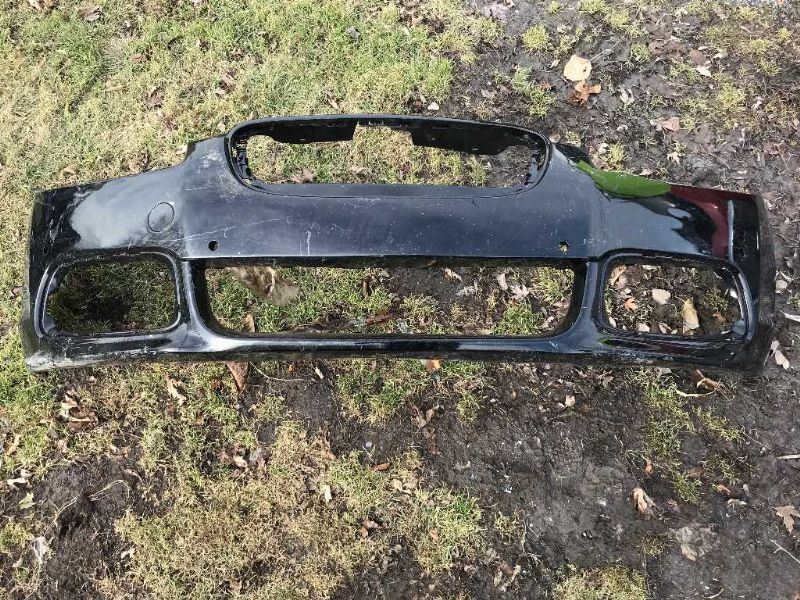 Defensa (parachoques) delantera usada original (OEM) Jaguar XF 2009-2011