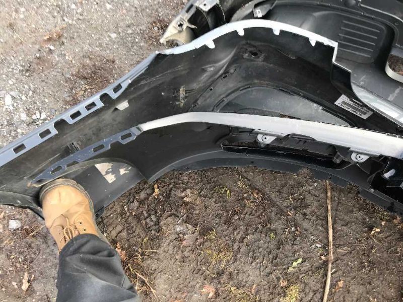 Defensa (parachoques) delantera usada original (OEM) Jaguar XF 2009-2011
