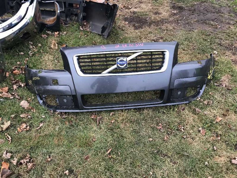 Front Bumper Cover used genuine OEM Mercedes-Benz C300 2008-2011