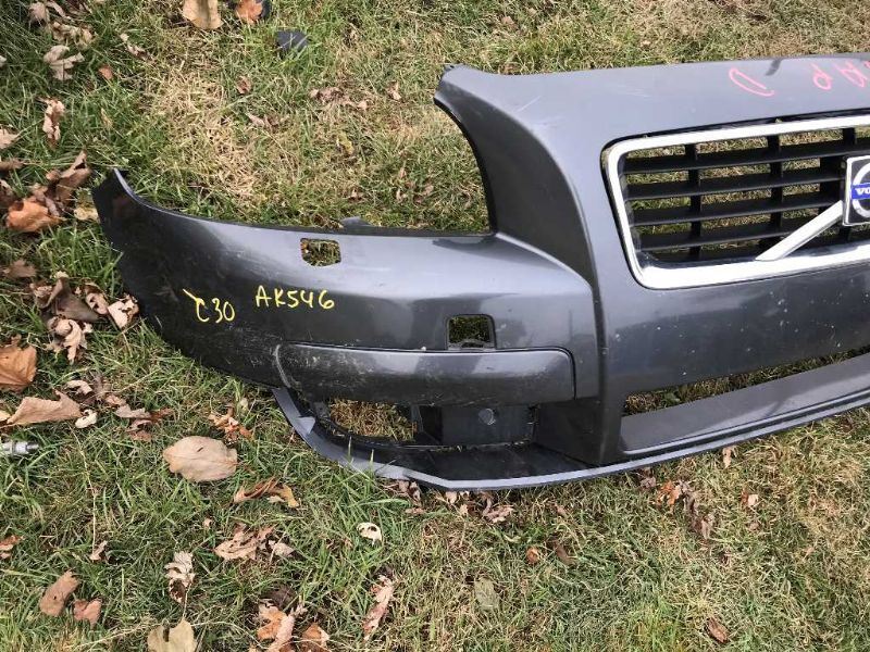 Front Bumper Cover used genuine OEM Mercedes-Benz C300 2008-2011