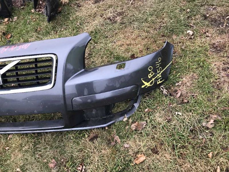 Front Bumper Cover used genuine OEM Mercedes-Benz C300 2008-2011