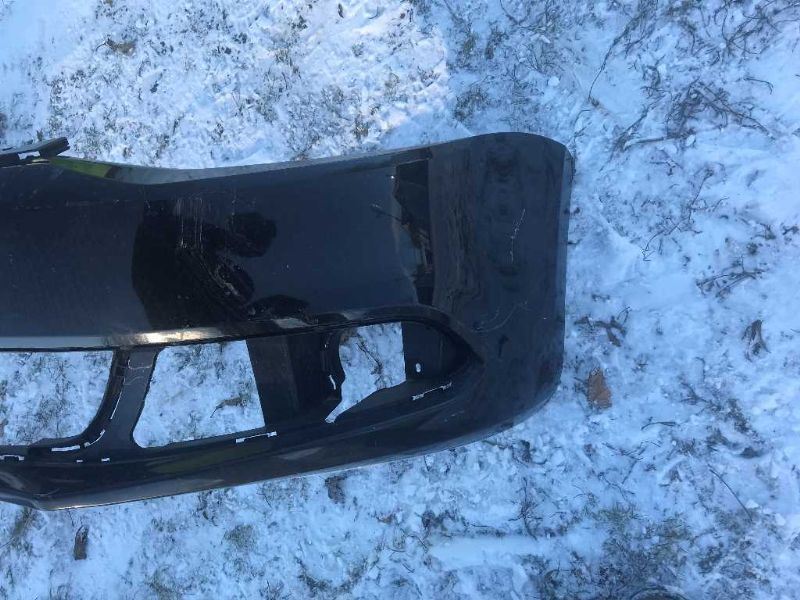 Defensa (parachoques) delantera usada original (OEM) Volkswagen Jetta 2011-2014