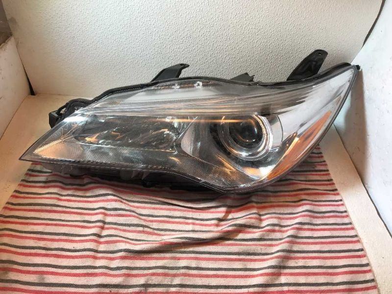 Headlamp Assembly used genuine OEM Toyota Camry 2015-2017