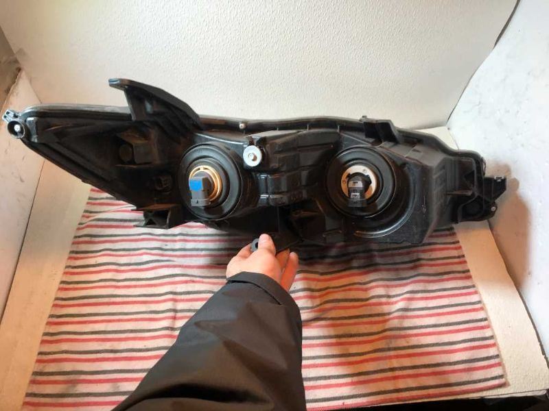 Headlamp Assembly used genuine OEM Toyota Camry 2015-2017