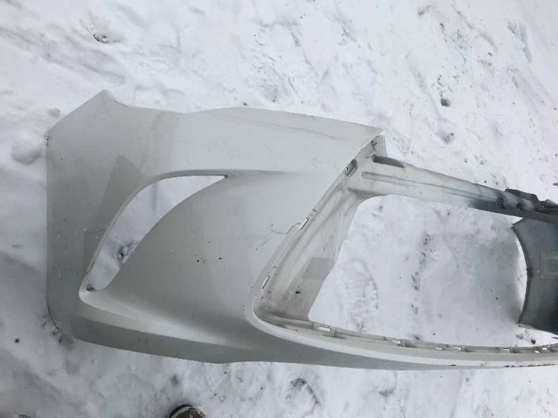Defensa (parachoques) delantera usada original (OEM) Toyota Camry 2015-2017