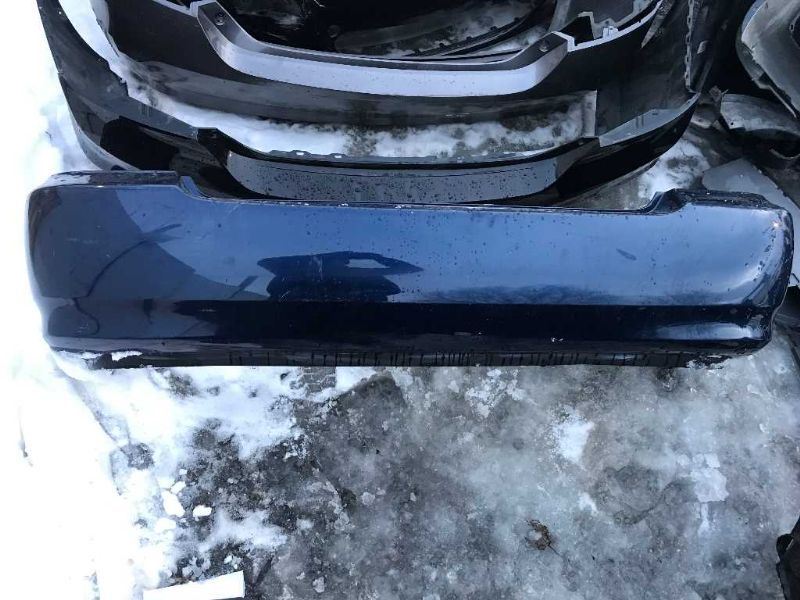 Defensa (parachoques) trasera usada original (OEM) Toyota Corolla 2003-2008