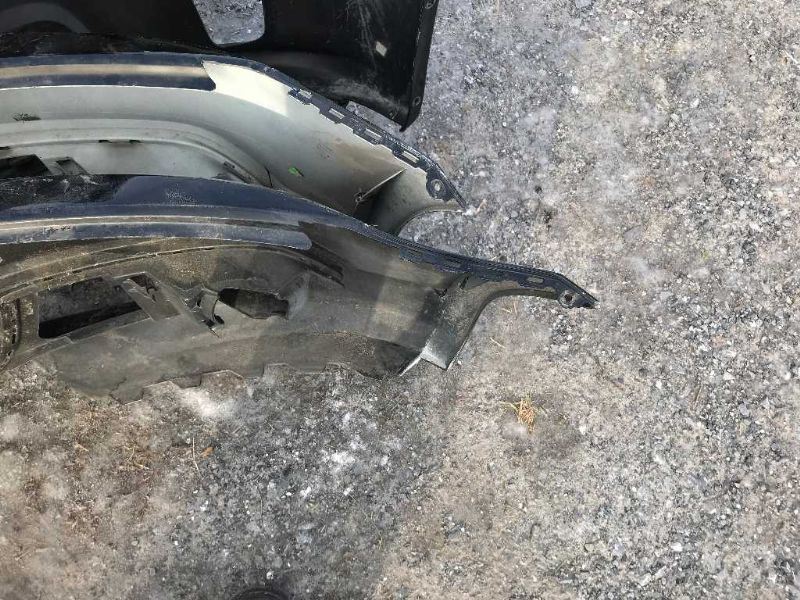Defensa (parachoques) delantera usada original (OEM) Volkswagen Jetta 2011-2014